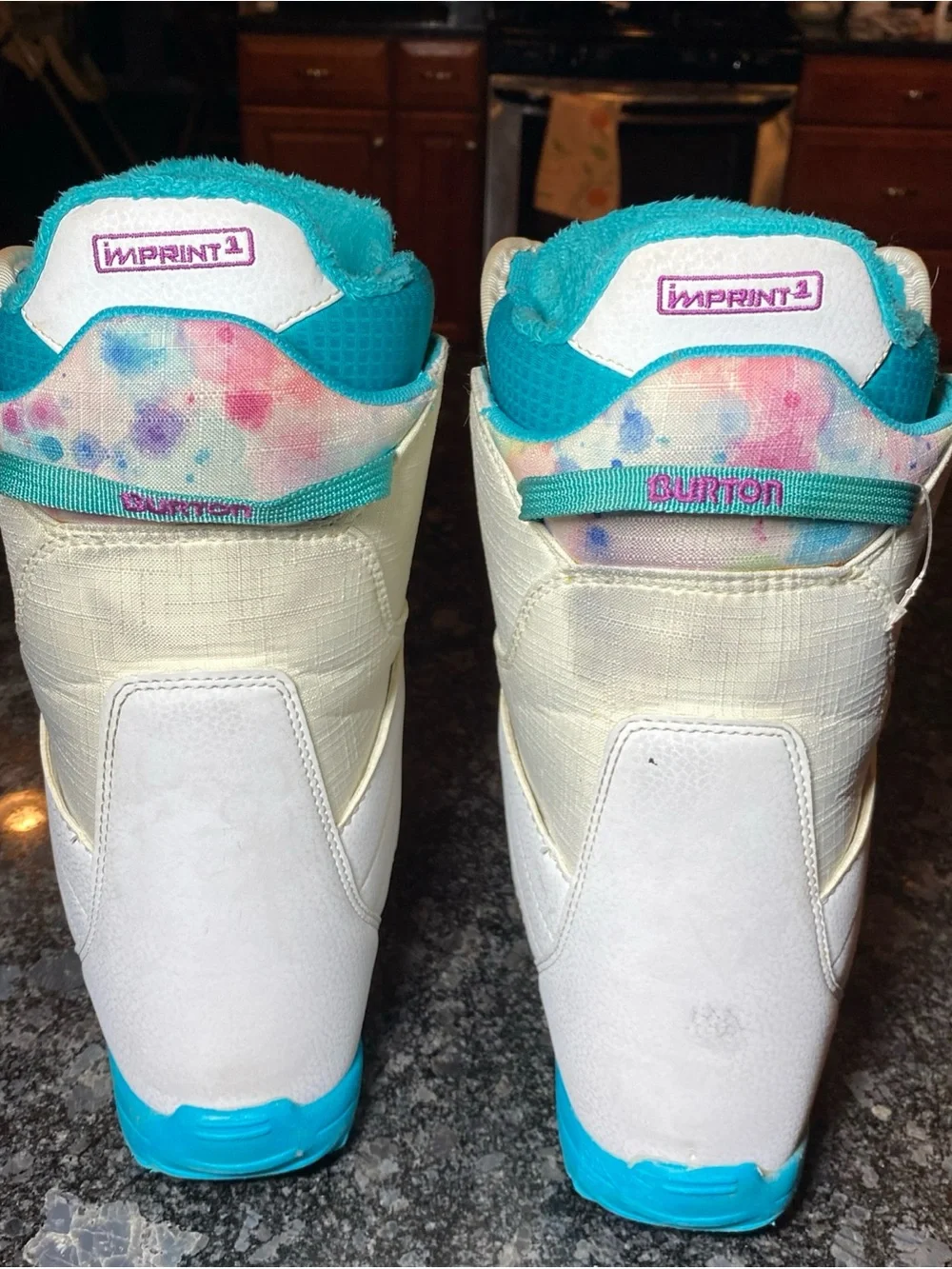 Burton Zipline Boa Snowboard Boots White Blue Size 6K Youth